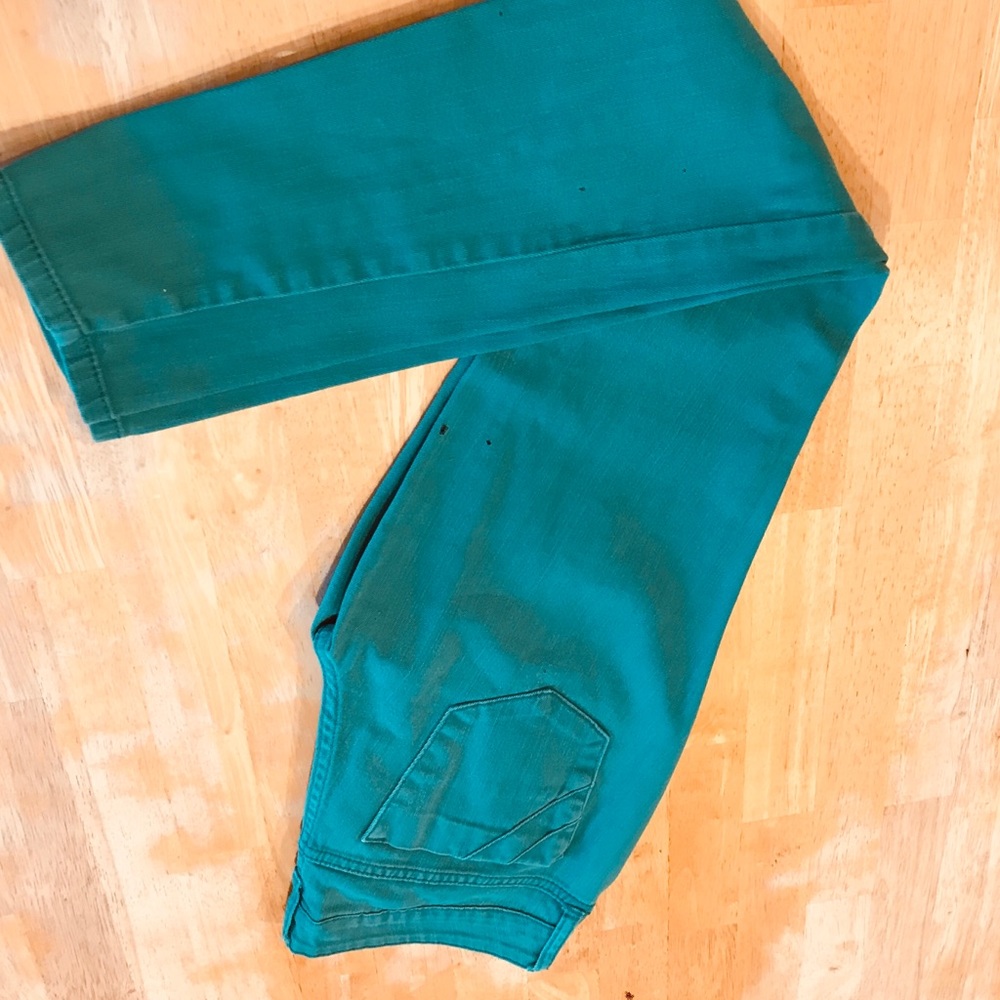 Green skinny jeans low rise size 3